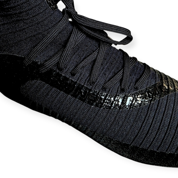 NWOT Men's Under Armour Highlight 2 MC Knit Football Cleats, Size 9 - Picture 3 of 10